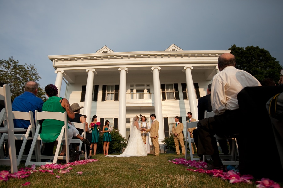 offbeat virginia weddings blog pictures hot pink teal wedding details (1)