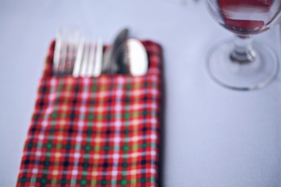 plaid napkin pocket fold wedding