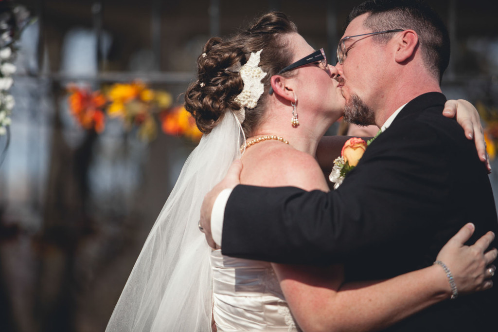 outdoor fall maryland wedding ceremony