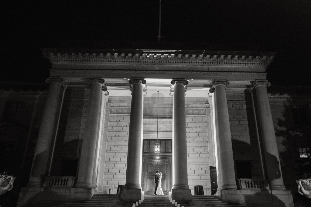 chic winter DC wedding carnegie library