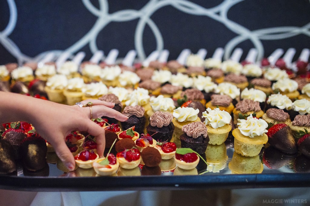 offbeat Washington DC wedding pictures (22)