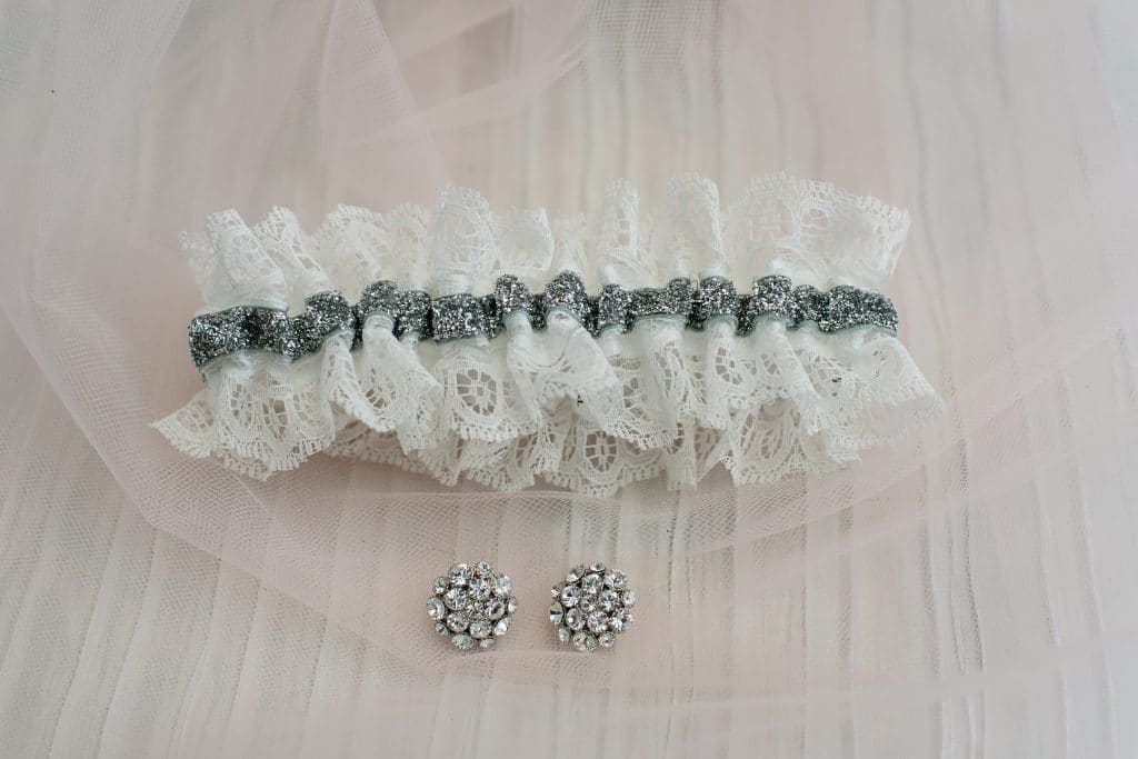 fashion farward modern DC wedding style bride groom (7)