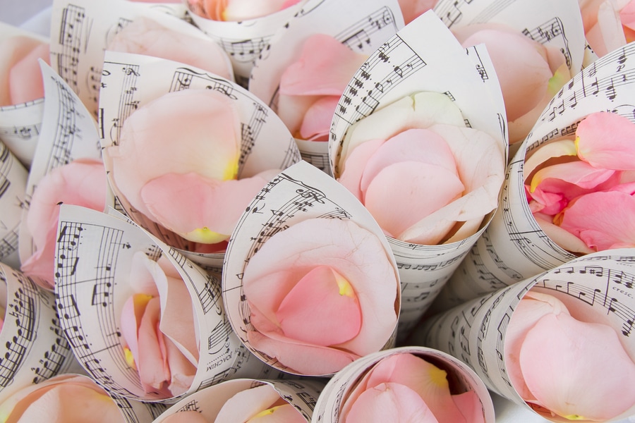 mountainside colorado wedding inspiration pictures flowers (5)