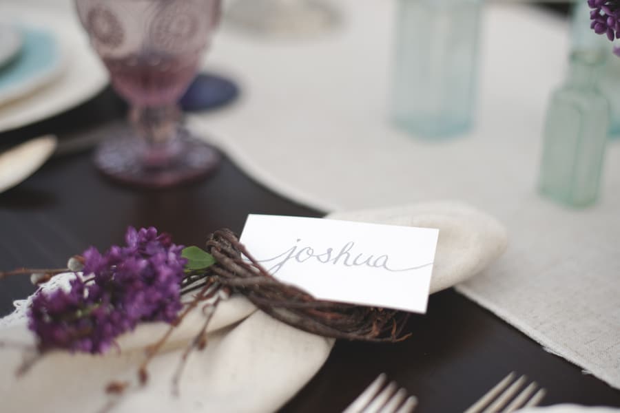 blackberry wedding purple rustic details (3)