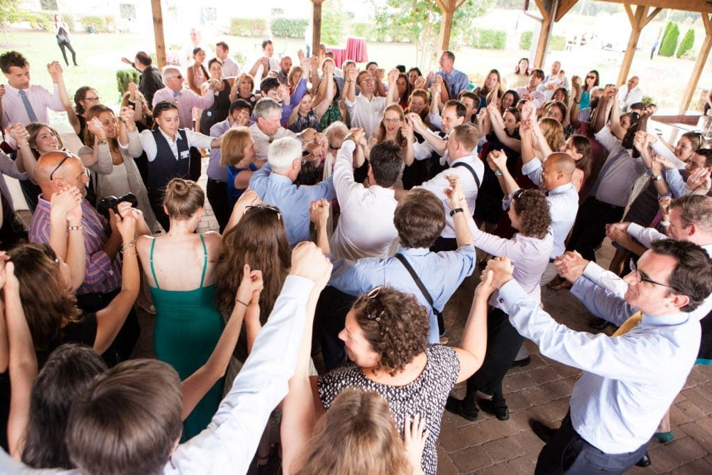 DIY Virginia wedding broad run farm pictures (22)