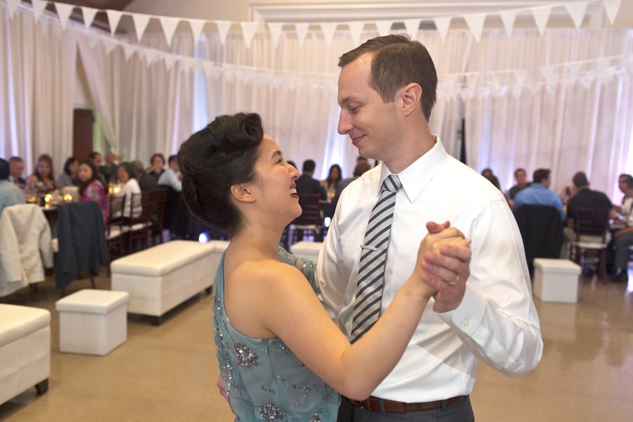 DIY intimate vintage inspired wedding pictures maryland ideas (10)