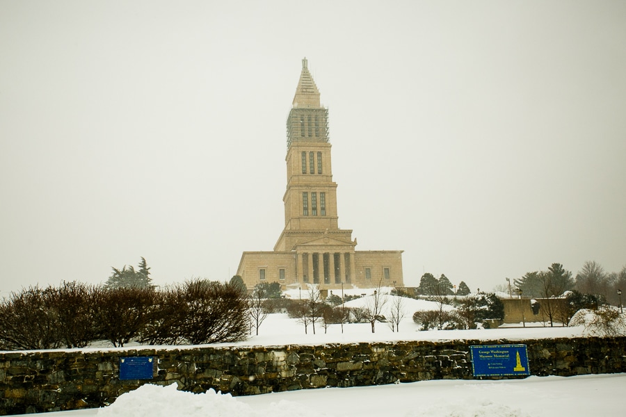 diy gold white winter harry potter themed wedding (13)