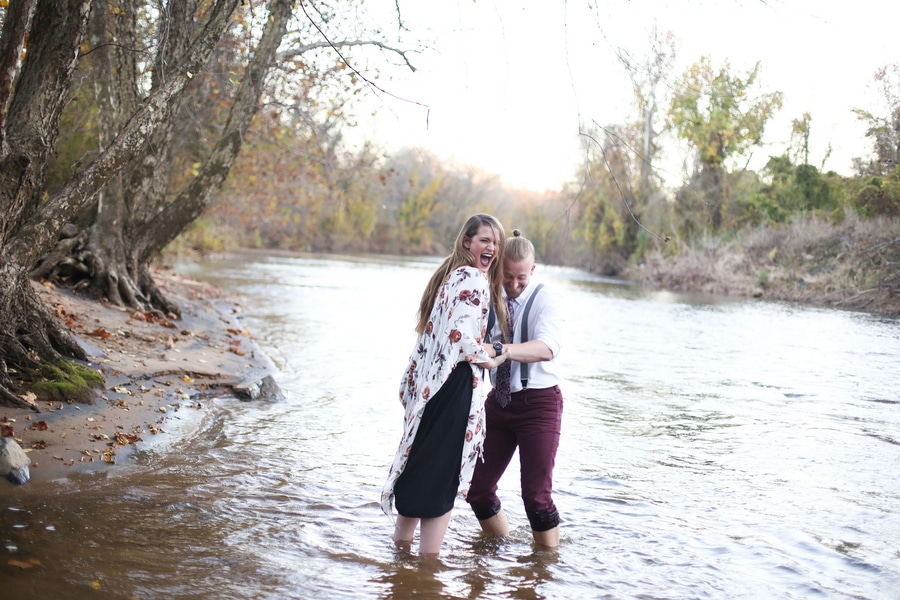 Charlottesville, VA - 11/03/15 Elisabeth and Chet engagement photo session at Downtown Mall and Darden Towe Park. Credit: Amanda Maglione www.amandamaglione.com