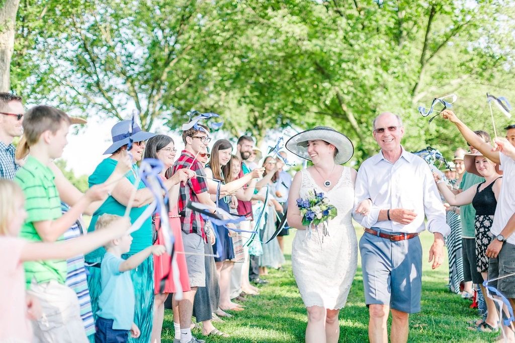 dc-offbeat-wedding-tour-bus-wedding-17