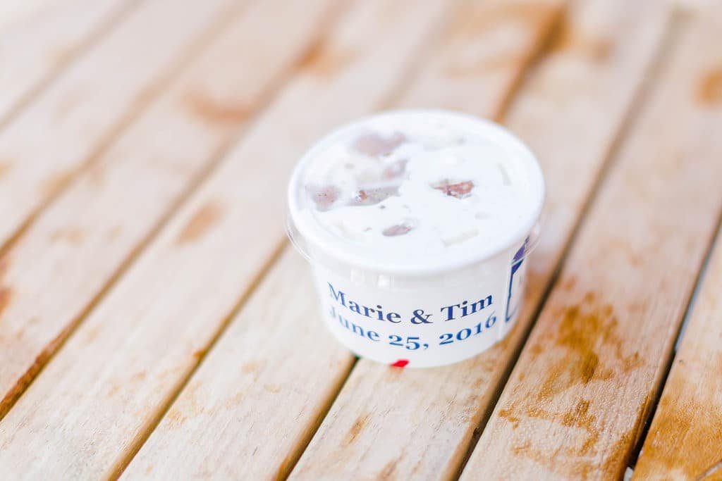 dc-offbeat-wedding-tour-bus-wedding-8