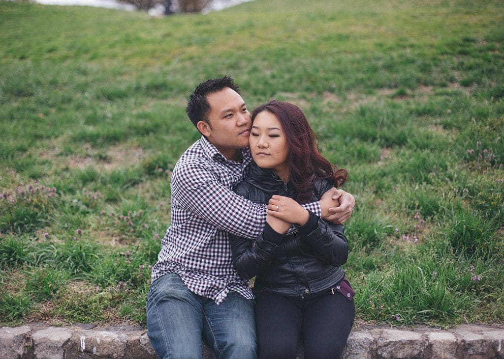laid-back-richmond-virginia-engagement-pictures-12