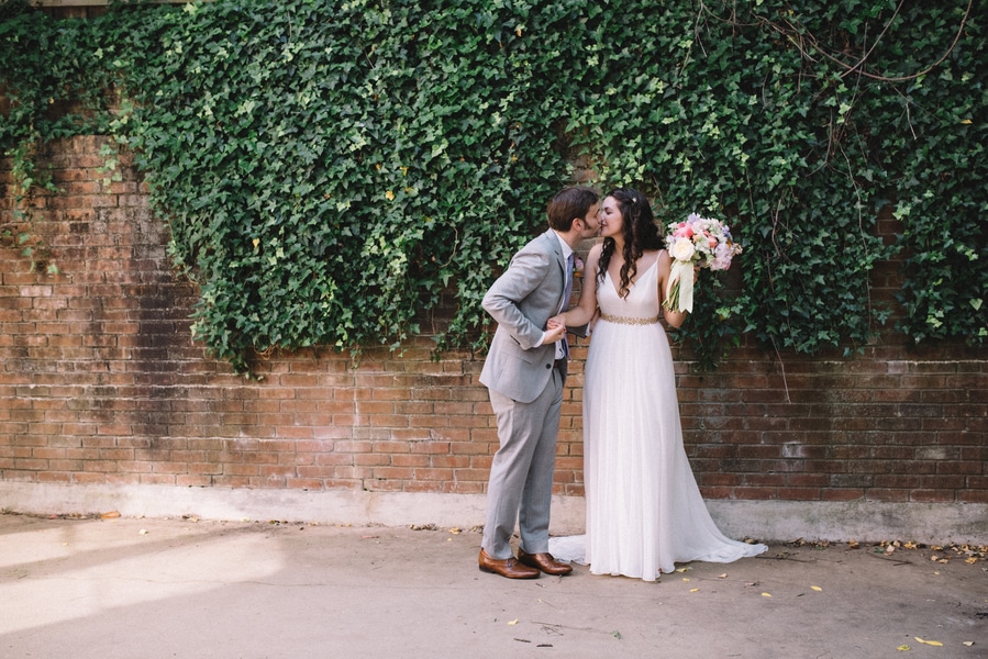 backyard-dc-wedding-pictures-rad-wedding-alternative3