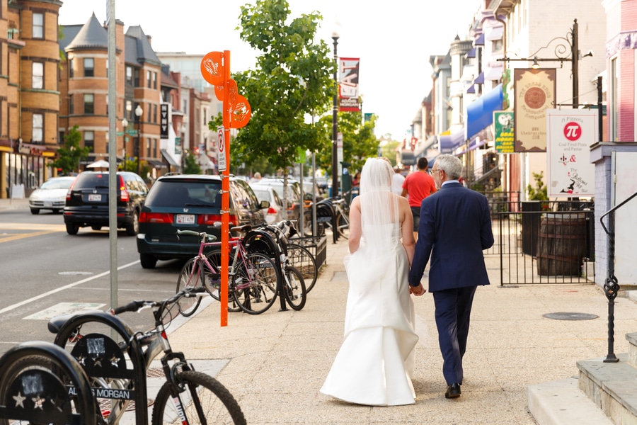 intimate-music-themed-washington-dc-wedding-pictures16