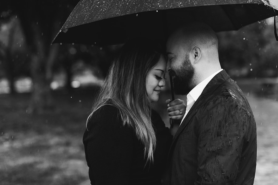 washington-dc-renwick-gallery-engagement-pictures8