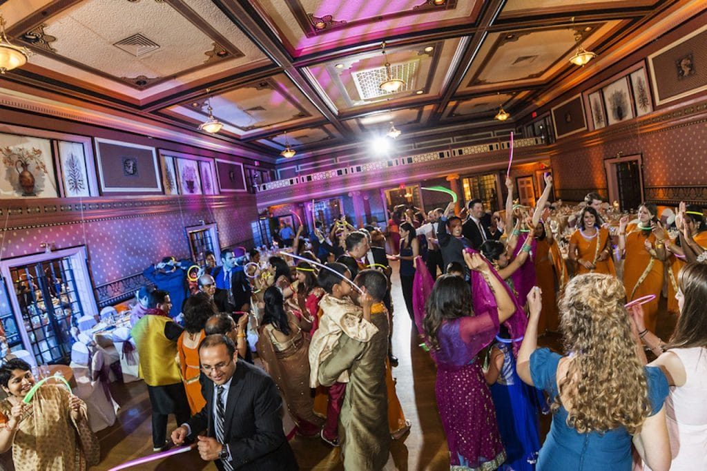 modern-indian-wedding-richmond-virginia-venue-inspiration-colors14